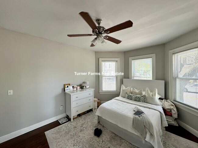 Foto del edificio - 157 Hampshire St