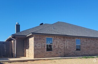 Building Photo - 17819 Private Rd