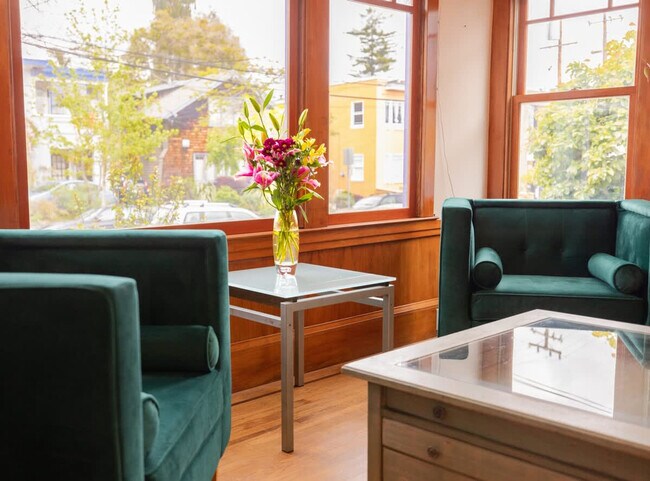 Foto del edificio - 3148 College Ave