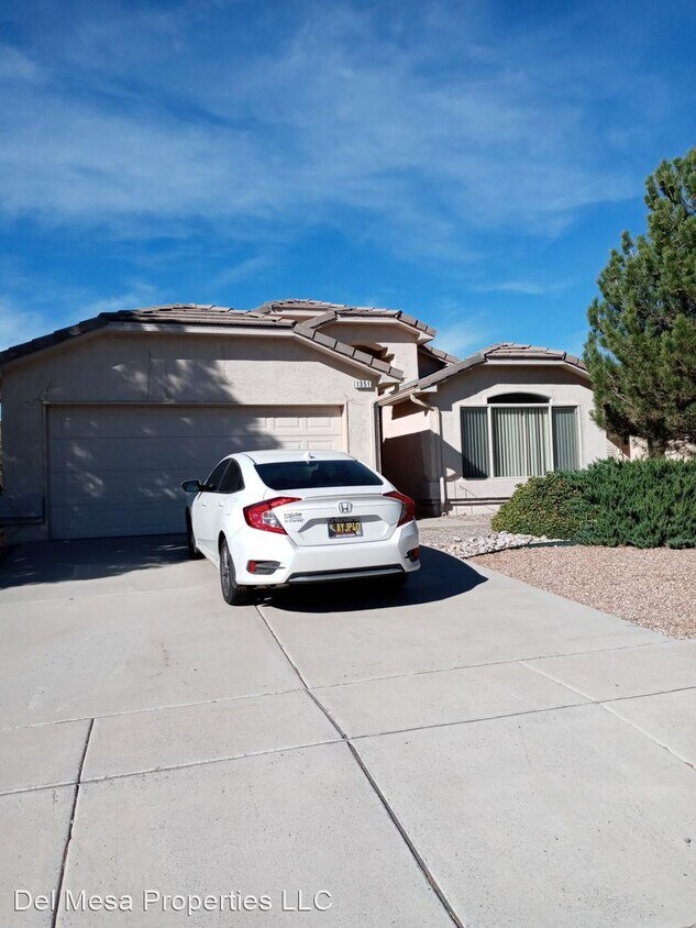 Primary Photo - 4 br, 2 bath House - 1351 Peppoli Lp