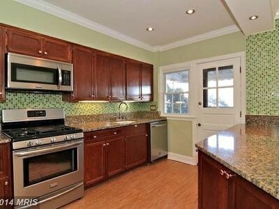 Foto del edificio - 934 Perry Pl NE