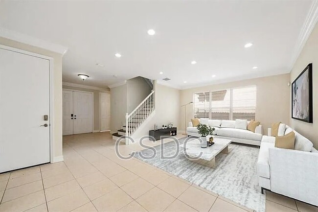 Building Photo - 8477 Breezy Hill Dr