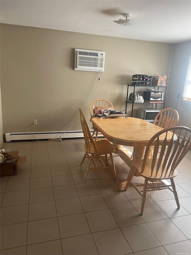 Foto del edificio - 123 Albany Ave