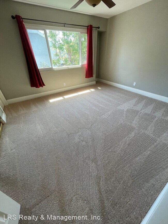 Building Photo - 3 br, 2.5 bath House - 26325 Spring Creek ...