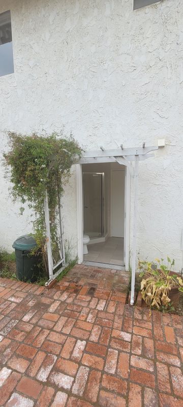 Foto del edificio - 893 Calle Pinata