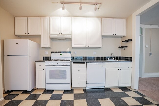 Interior Photo - Alexander Apartments