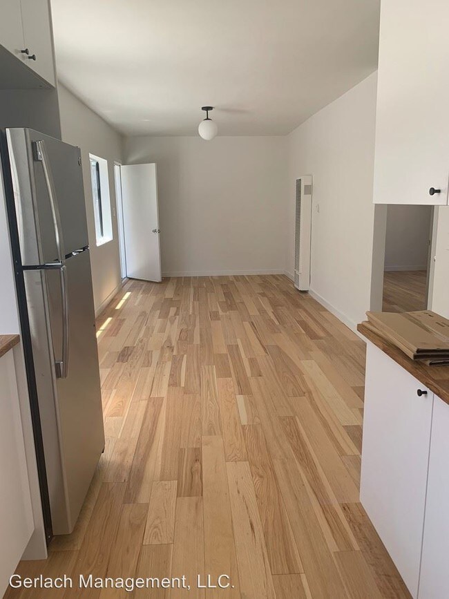 Foto del edificio - 2216 Griffin Ave