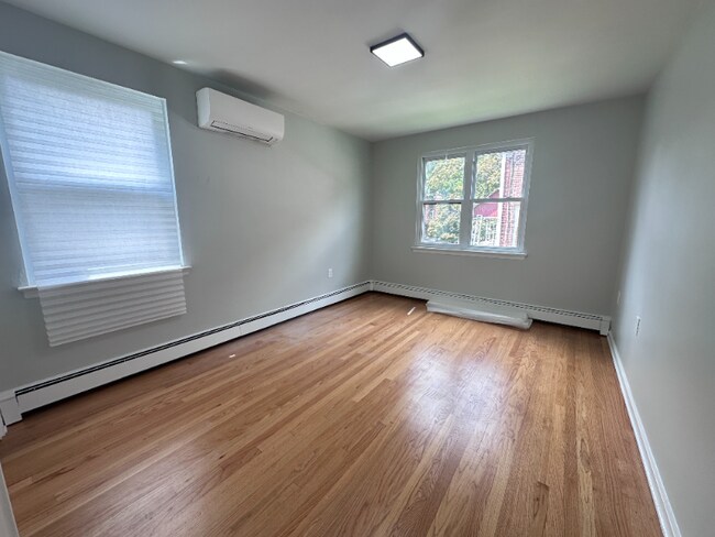 Foto del edificio - 1181 Neill Ave