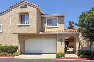 Building Photo - 2419 Mira Monte Ct