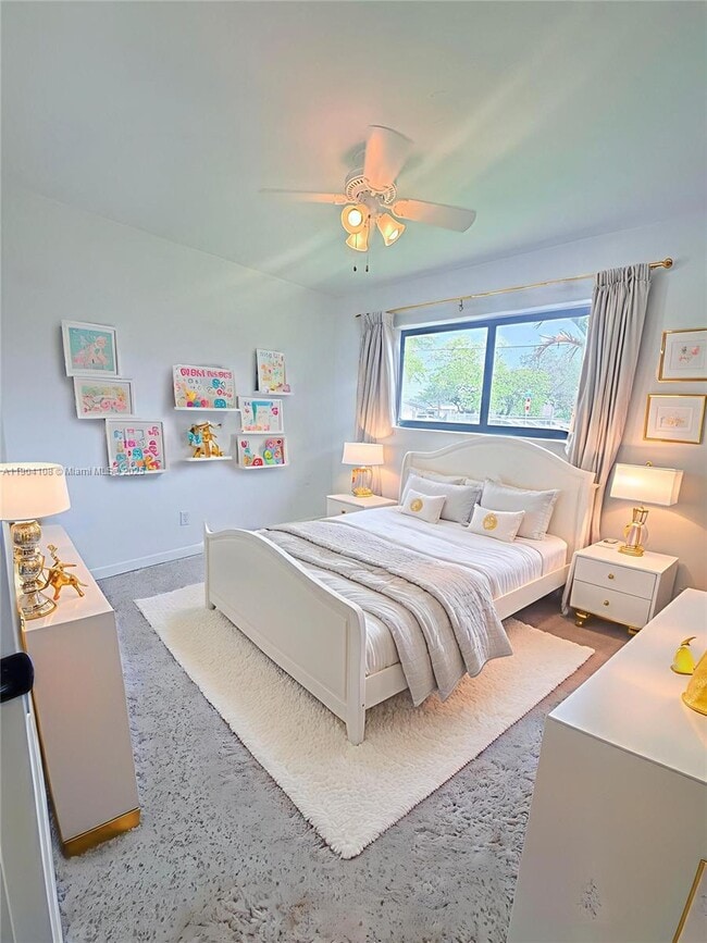 Foto del edificio - 9300 SW 52nd Terrace