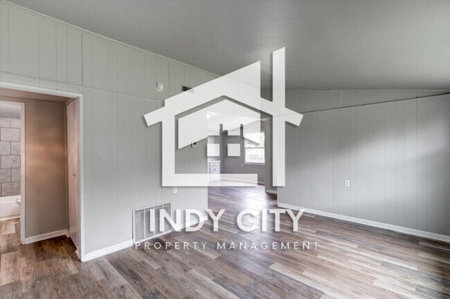 Building Photo - 2950 Dequincy St