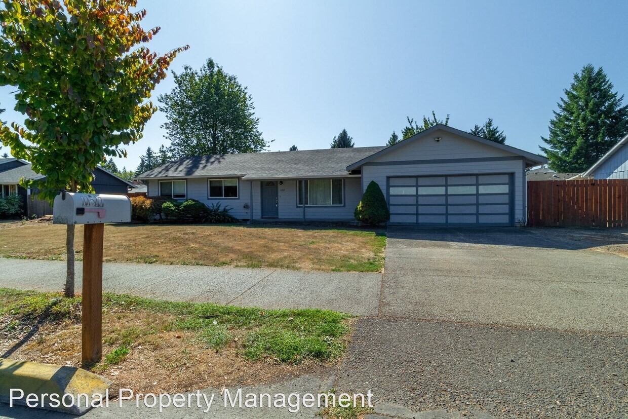 Primary Photo - 3 br, 1.5 bath House - 11517 NE 9th St