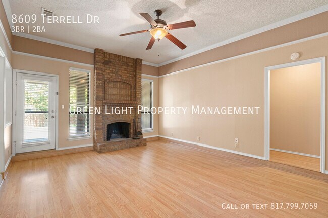 Building Photo - 8609 Terrell Dr