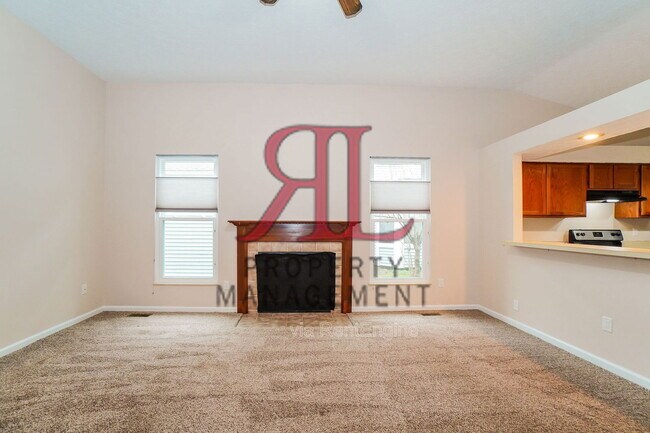 Foto del edificio - 4800 Coachford Dr