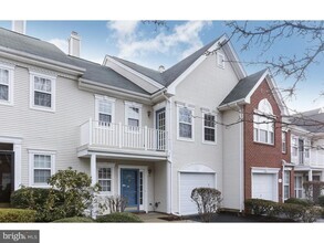 Building Photo - 206 Sandpiper Ct