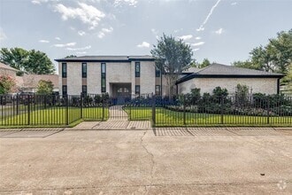 Building Photo - 14132 Bluebird Ln