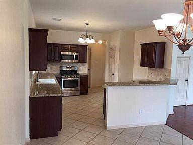 Building Photo - 21519 Oak Park Trails Dr