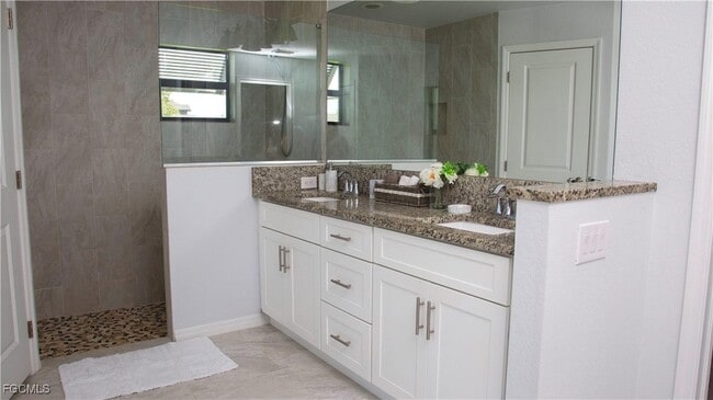 Foto del edificio - 503 SW 11th Ct