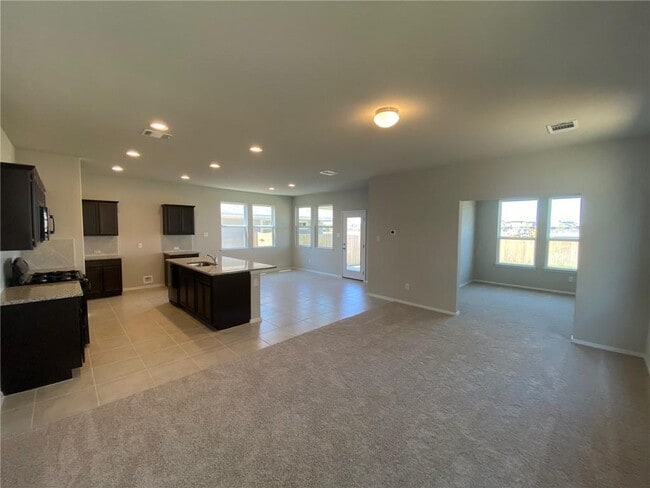 Building Photo - 6701 Wolf Pack Dr