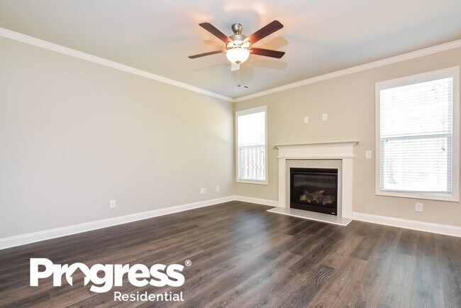 Building Photo - 841 Alder Grv Trce