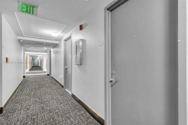 Foto del edificio - 41 SE 5th St