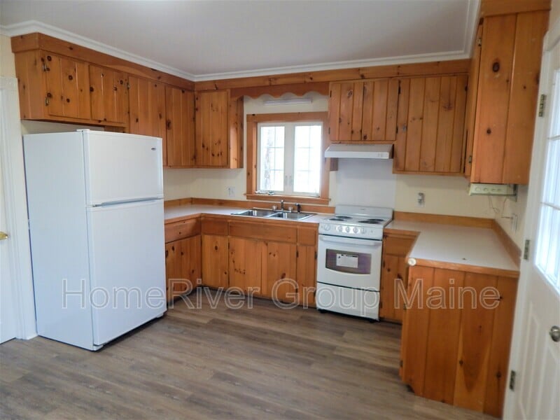 102 Provencher Dr Unit A, Limerick, ME 04048 Condo for Rent in