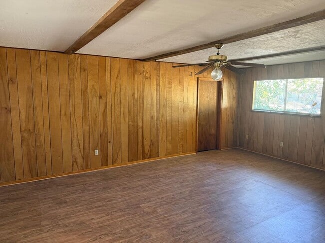 Building Photo - 1731 Miramonte Ct