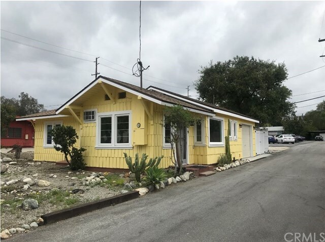 Foto principal - 1266 Yale Ave