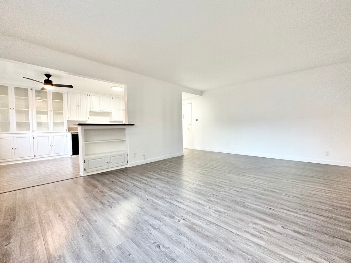 Primary Photo - 1541 N Formosa Ave