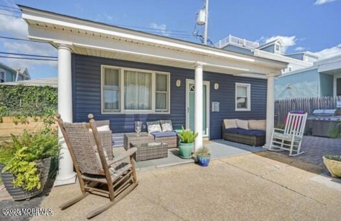 Primary Photo - 106 McCabe Ave