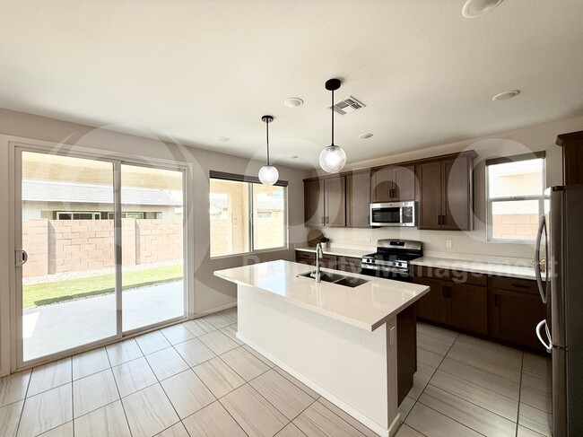 Foto del edificio - 17769 W Cassia Way