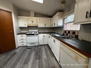 Building Photo - 19 Pond View Rd