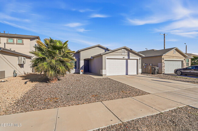 Building Photo - 1004 Aircoupe Way