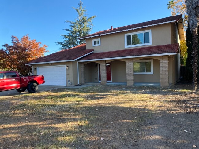 Building Photo - 10171 La Gloria Way