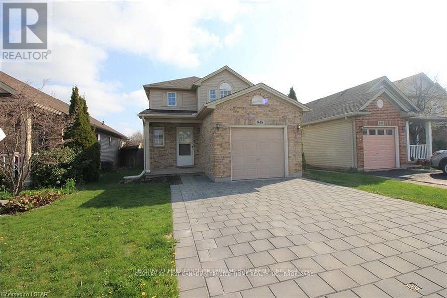 Photo principale - 945 Homeview Ct