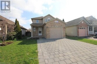 Building Photo - 945 Homeview Ct