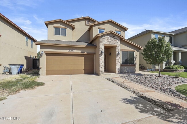 Foto del edificio - 4052 Loma Dante