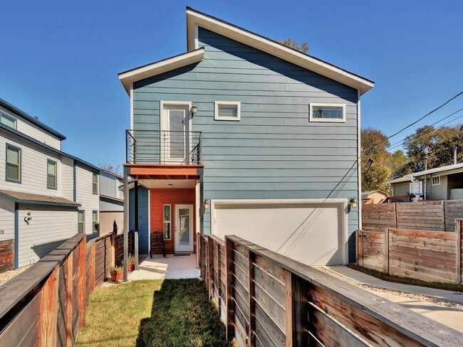 Building Photo - 5300 Samuel Huston Ave