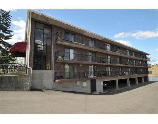 Building Photo - 40 Cochituate Rd