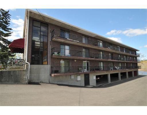 Foto del edificio - 40 Cochituate Rd