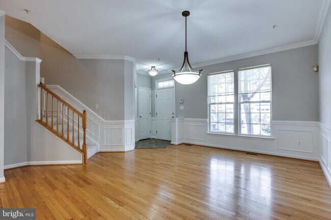 Foto del edificio - 10410 Damascus Park Ln