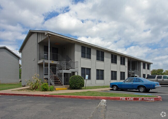 Foto del edificio - Elm Ridge Apartments