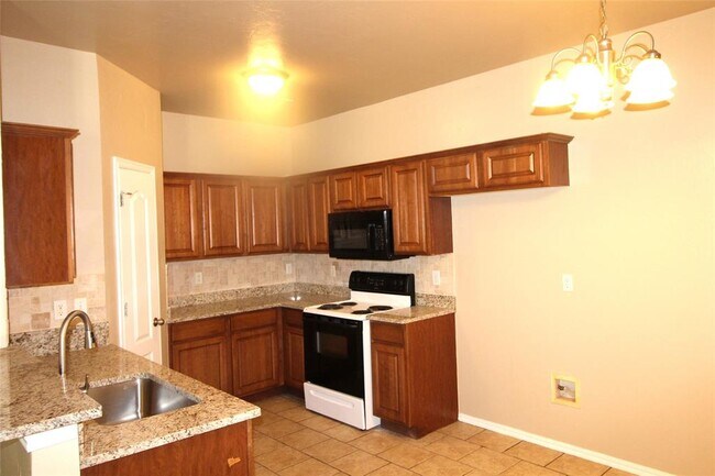Foto del edificio - 4702 SE 77th St