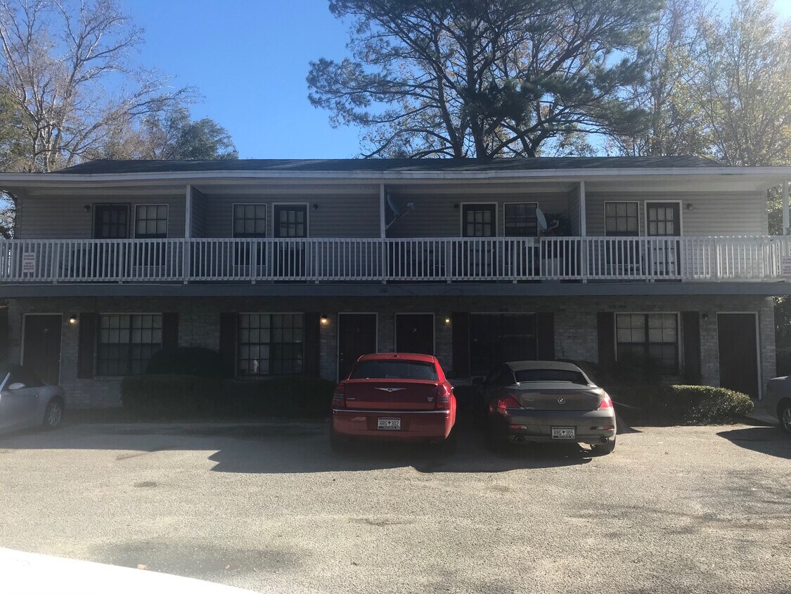 Primary Photo - 260 Fleming Rd
