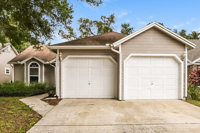 Building Photo - 7757 Fox Knoll Pl