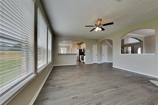 Foto del edificio - 10626 White Bridge Ln