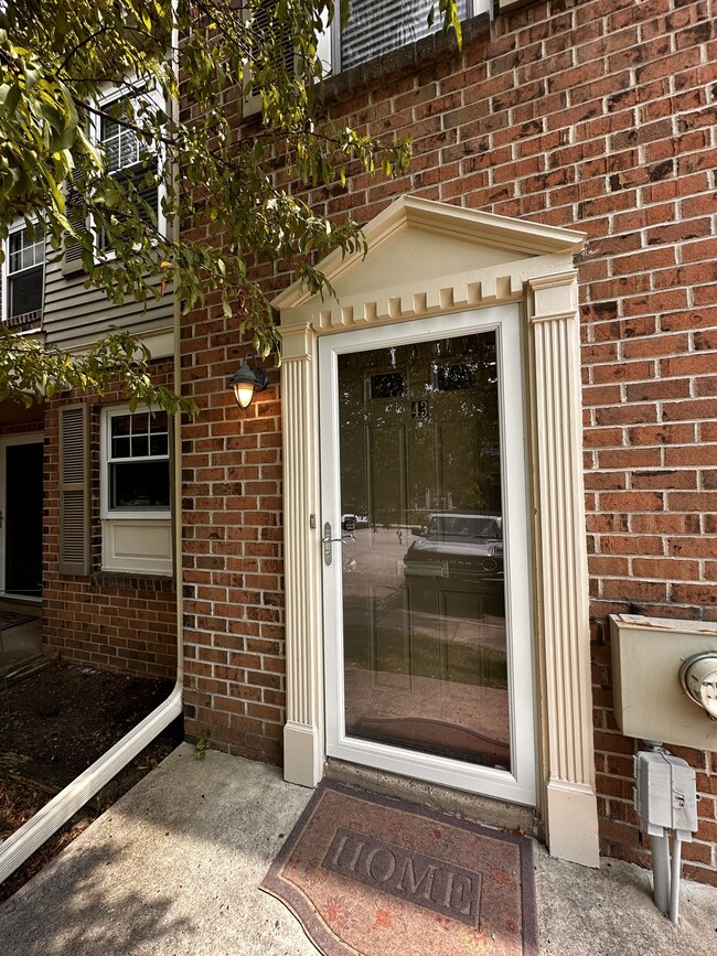 Building Photo - 43 Winston Ct