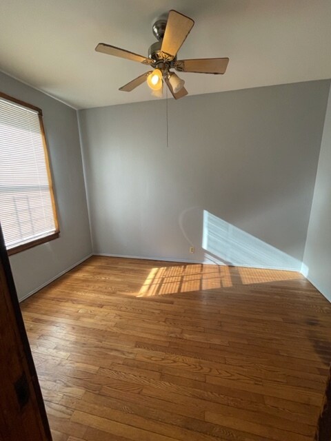 Folleto de marketing - 358 E 70th St