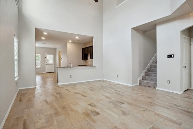 Building Photo - 5817 Fir Tree Ln