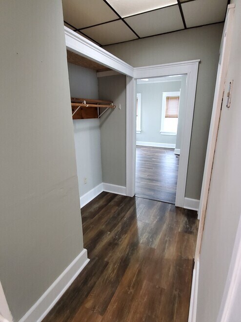 Building Photo - 106 Foote St